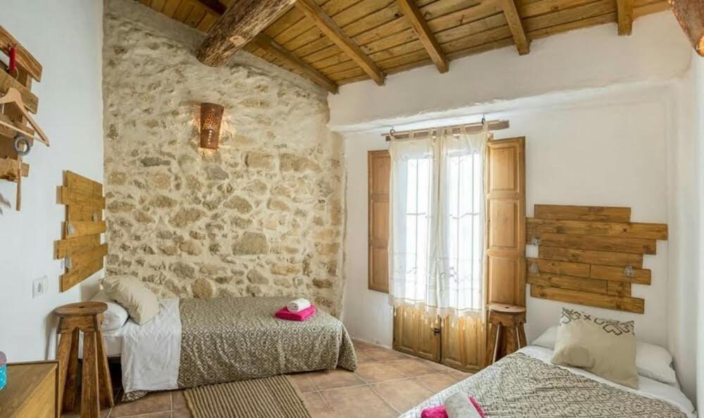 El Pajar De Tia Maria Guest House Casas del Castanar Ngoại thất bức ảnh